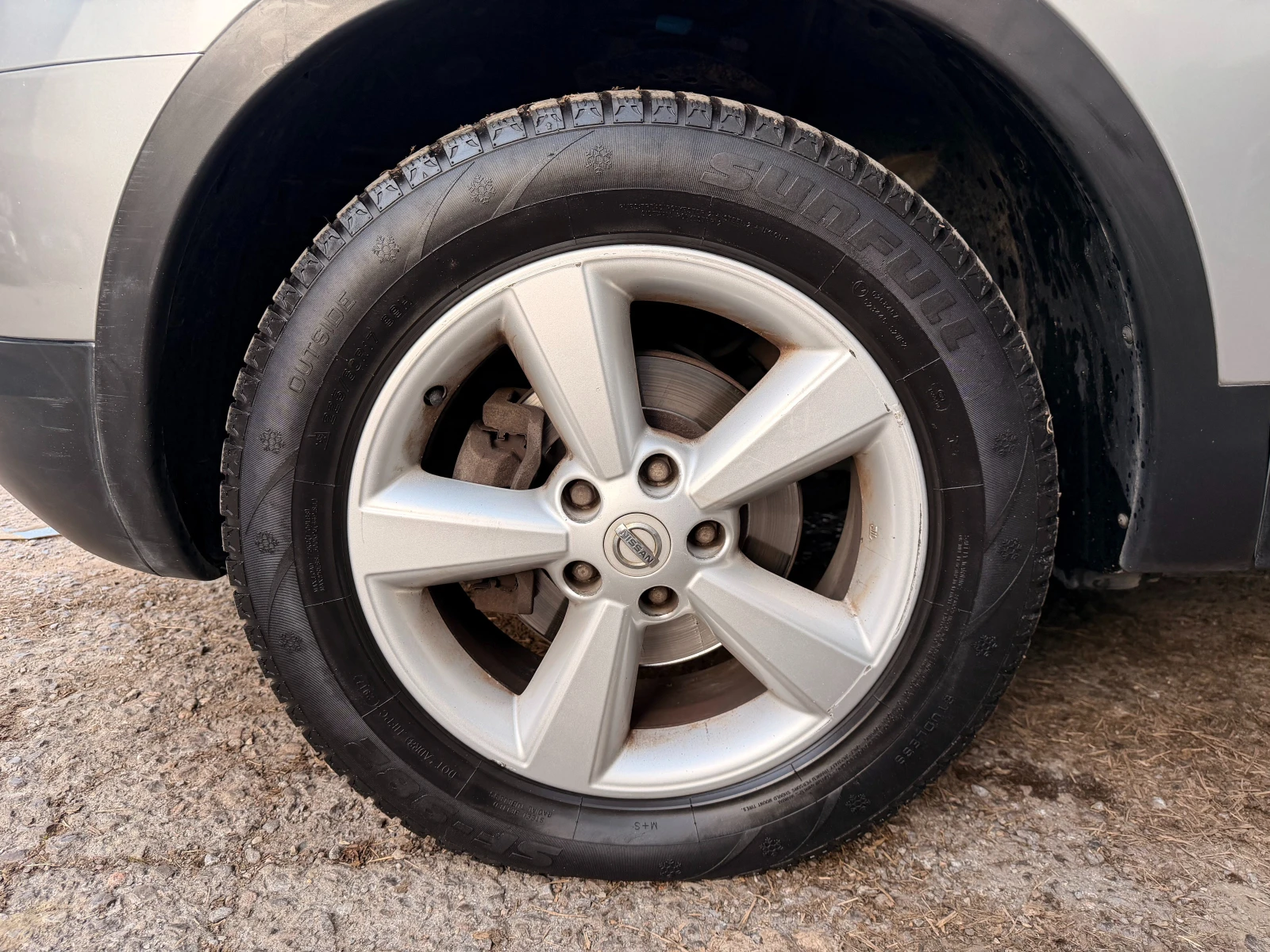 Nissan Qashqai 2.0  | Mobile.bg � ����������� 14