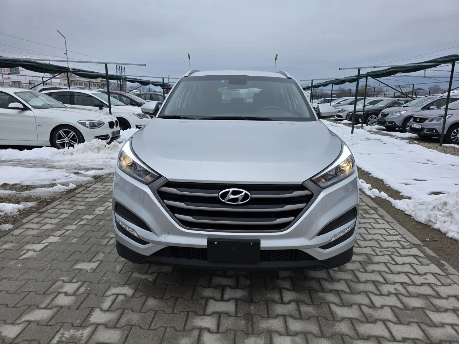 Hyundai Tucson 1.6i 153000km Euro6B Лизинг - изображение 2
