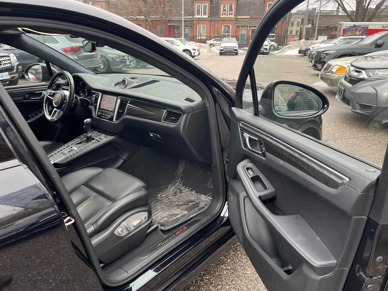 Porsche Macan * GTS * CARFAX * ЦЕНА ДО БГ, снимка 14 - Автомобили и джипове - 53740762