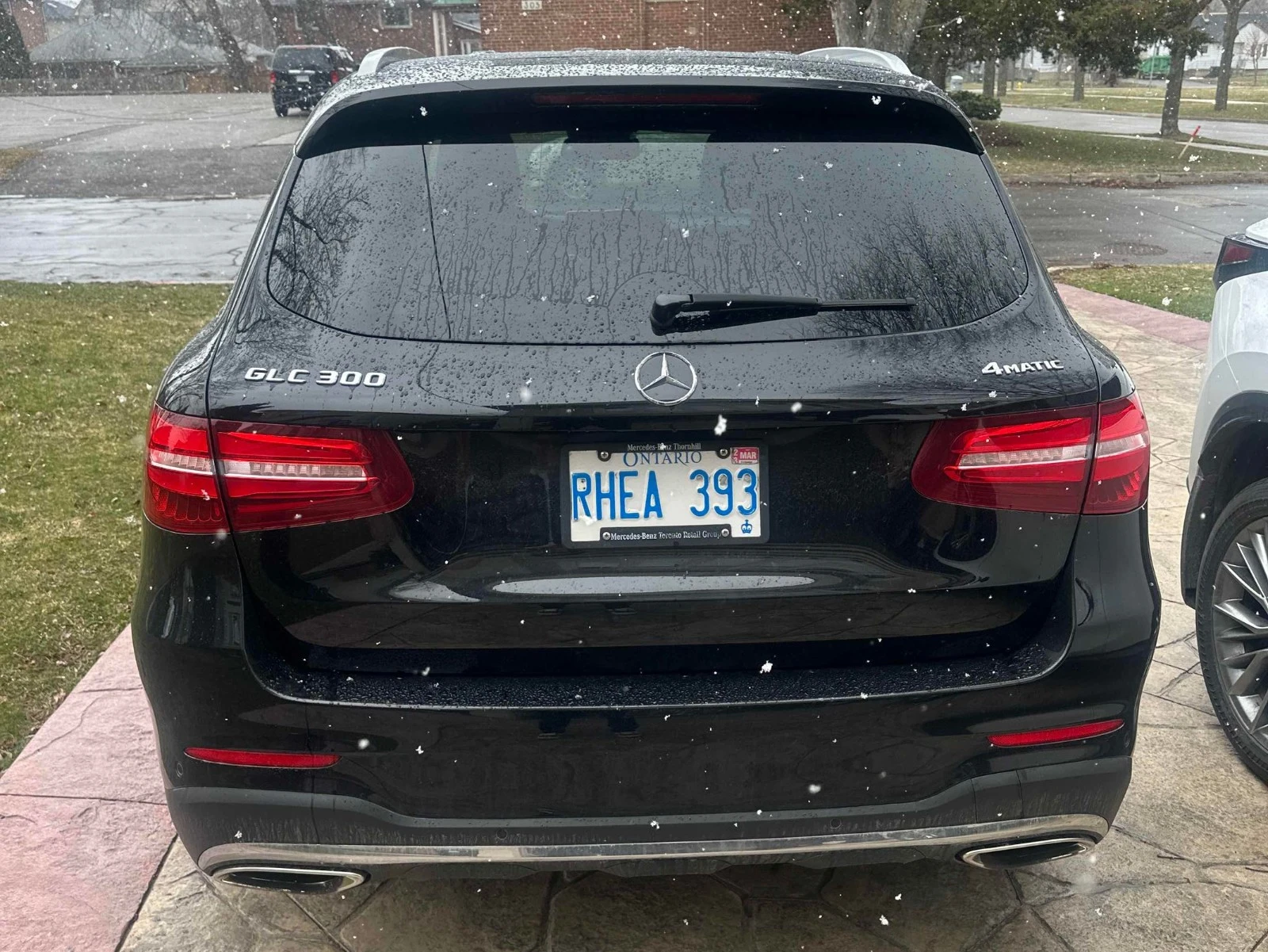 Mercedes-Benz GLC 300 4MATIC С РЕГИСТРАЦИЯ & АВТО КРЕДИТ , снимка 4 - Автомобили и джипове - 53972703