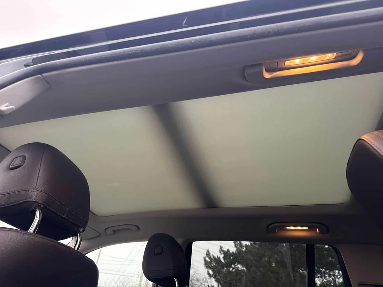 Mercedes-Benz GLS 450 /DISTRONIC/360/BURMESTER/CARFAX/PANO/NAVI, снимка 10 - Автомобили и джипове - 53978271