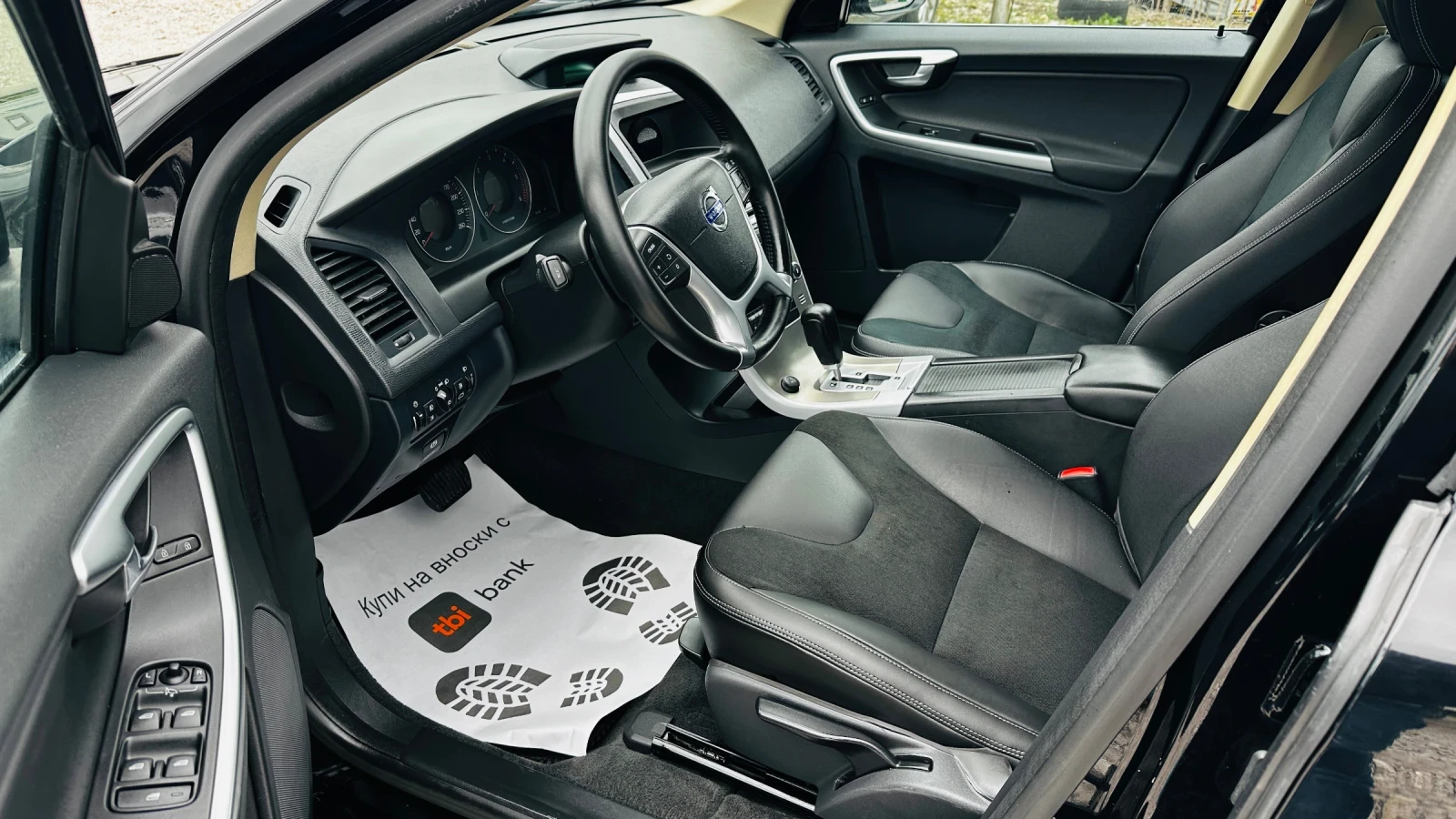 Volvo XC60 2.4d5-автоматик 4х4, снимка 7 - Автомобили и джипове - 54033377