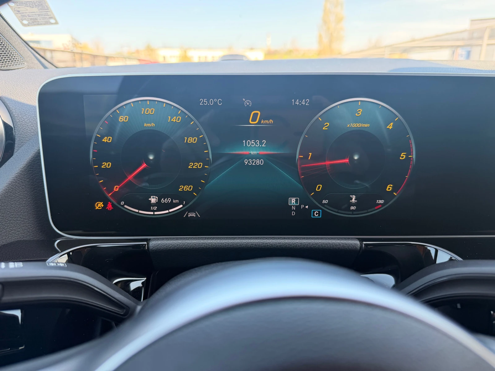 Mercedes-Benz GLA 200 AMG 4x4, снимка 13 - Автомобили и джипове - 54227006