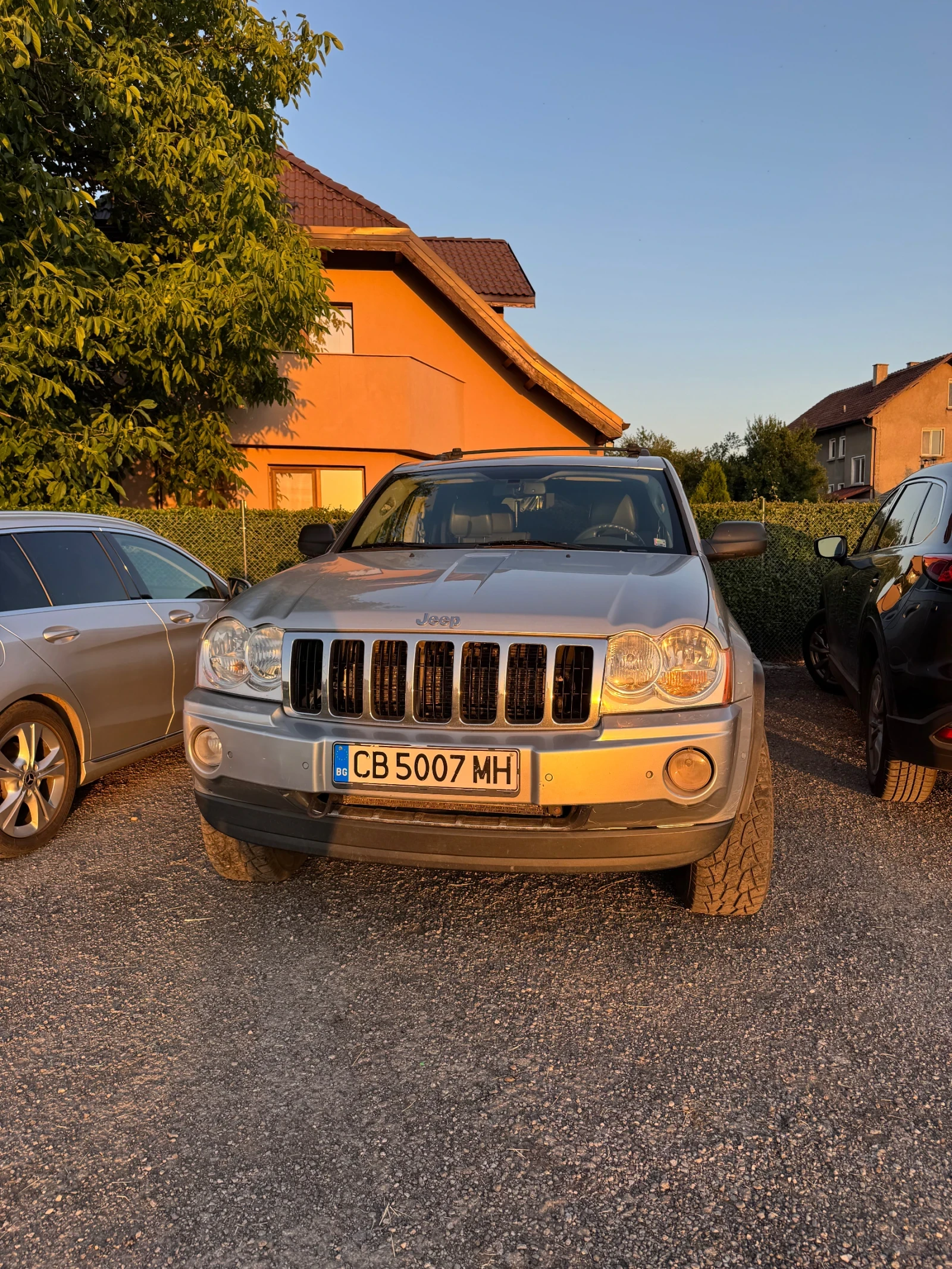 Jeep Grand cherokee WK, снимка 2 - Автомобили и джипове - 55081454