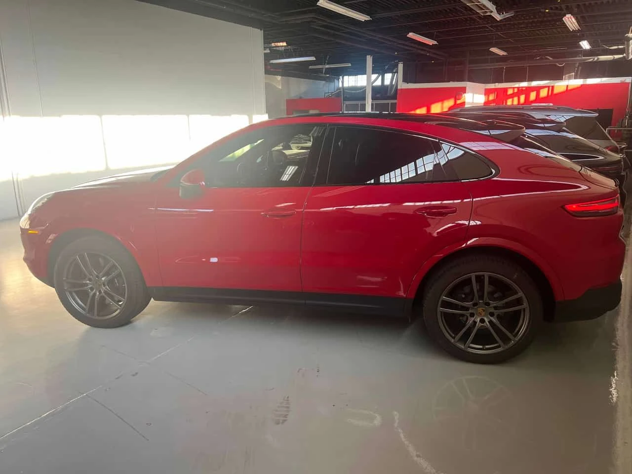 Porsche Cayenne Coupe AWD  CARFAX, снимка 2 - Автомобили и джипове - 55310637