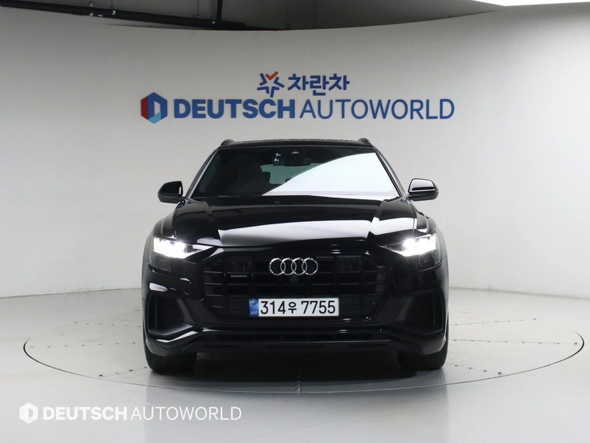 Audi Q8 55 TFSI quattro* SOFT CLOSE* HUD* 360* КРАЙНА ЦЕНА, снимка 3 - Автомобили и джипове - 55366996