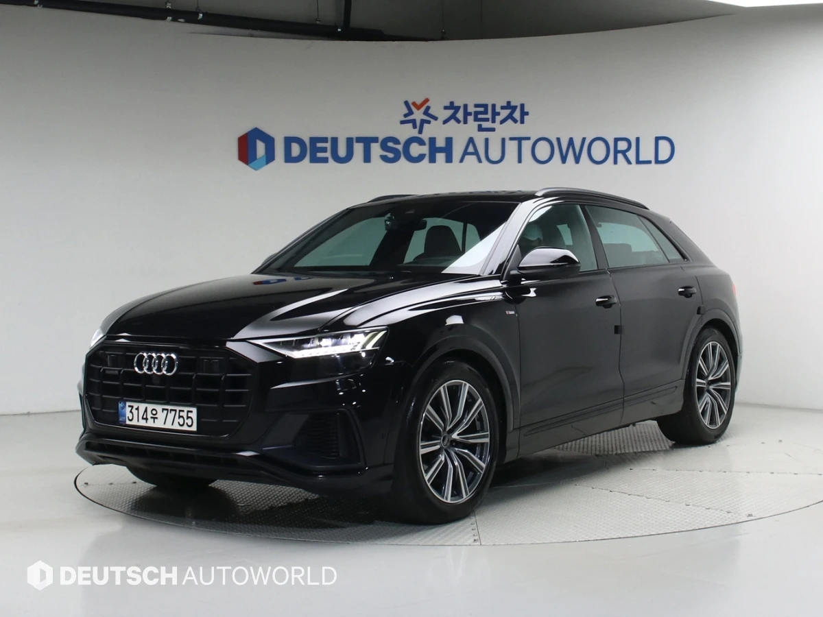 Audi Q8 55 TFSI quattro* SOFT CLOSE* HUD* 360* КРАЙНА ЦЕНА, снимка 4 - Автомобили и джипове - 55366996