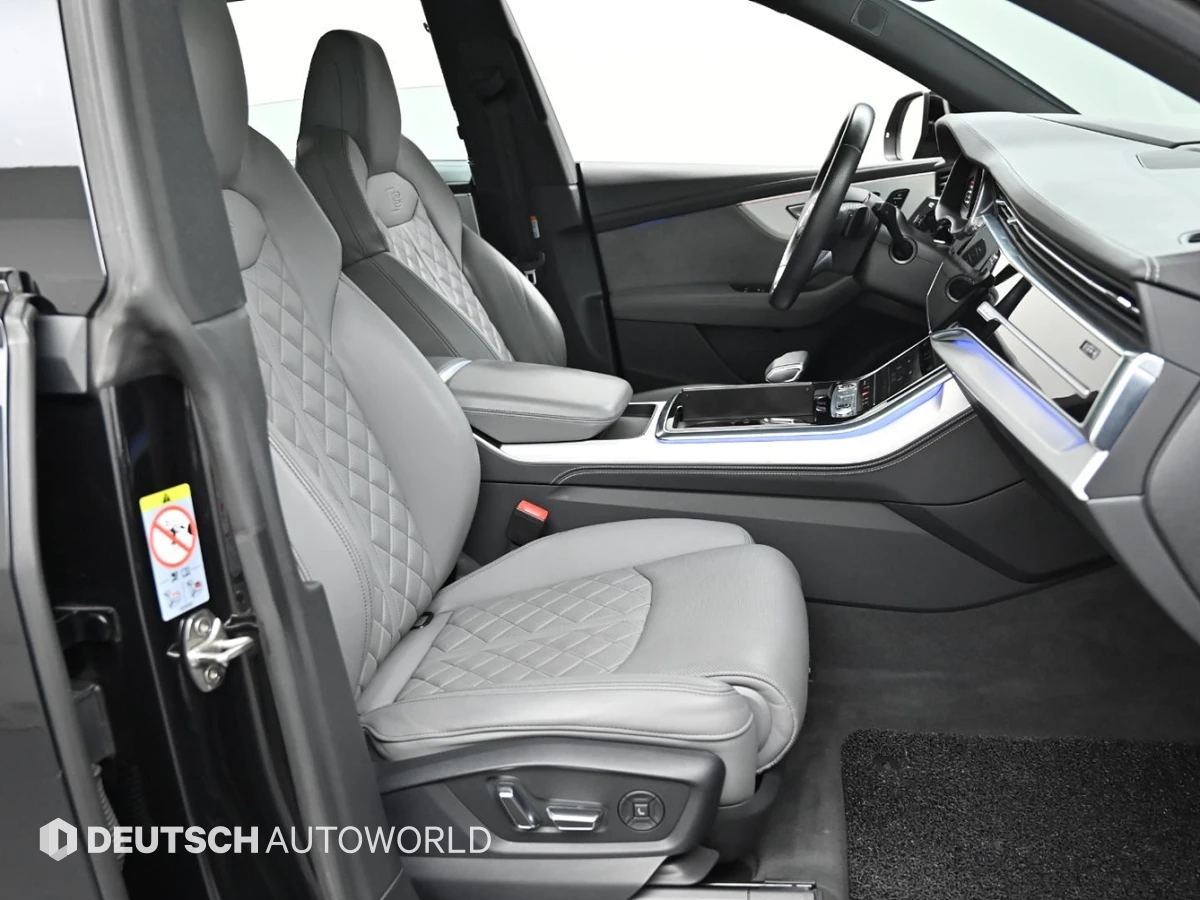 Audi Q8 55 TFSI quattro* SOFT CLOSE* HUD* 360* КРАЙНА ЦЕНА, снимка 11 - Автомобили и джипове - 55366996