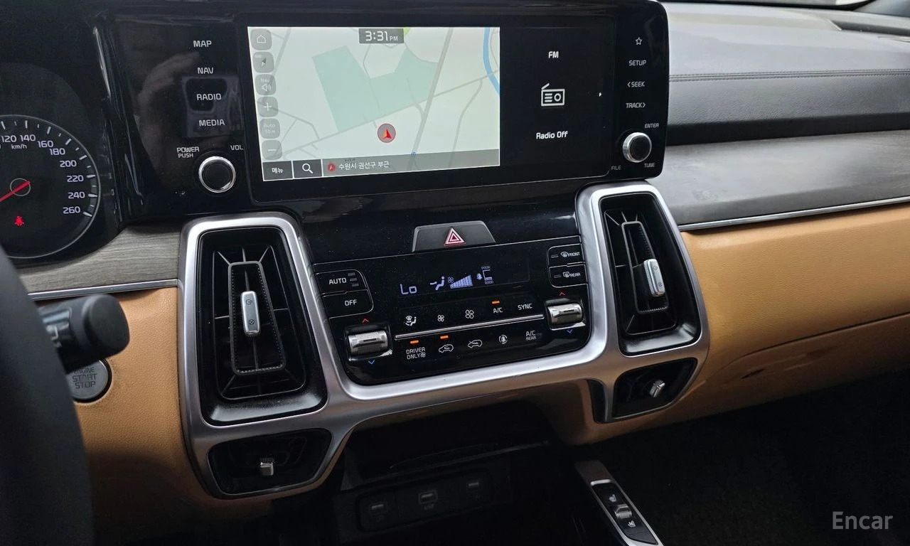 Kia Sorento HYBRID* PRESTIGE* ОБДУХВАНЕ* LANE* ASSIST* 360КАМЕ, снимка 8 - Автомобили и джипове - 55969838