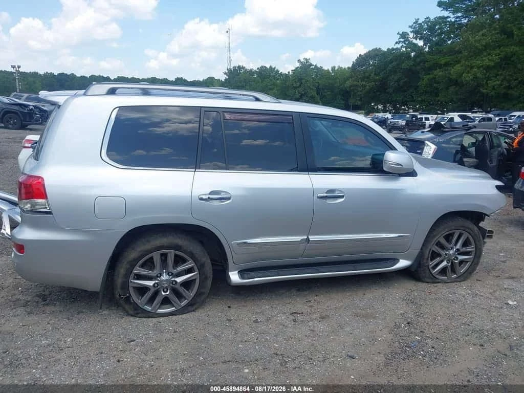 Lexus LX 570 * MARK LEVINSON * 7 МЕСТА * CARFAX * , снимка 4 - Автомобили и джипове - 56177161