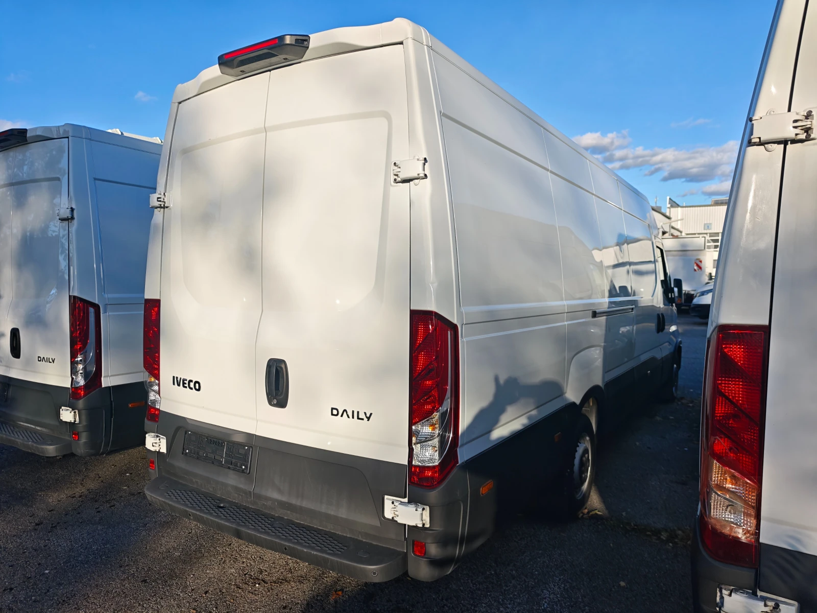 Iveco 35s16 2300 - изображение 4