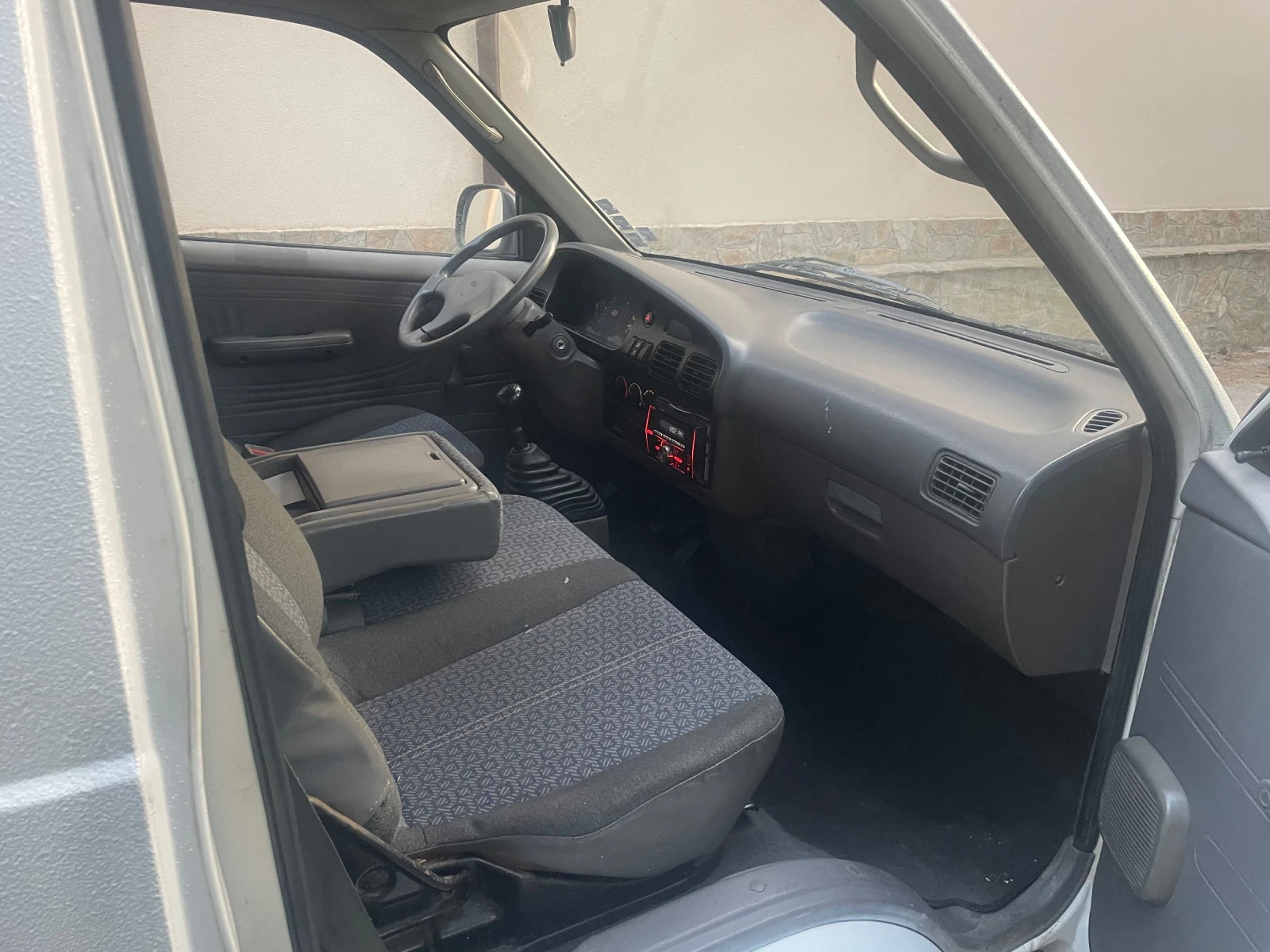Kia Preggio 2.5 TD, снимка 8 - Бусове и автобуси - 55469363