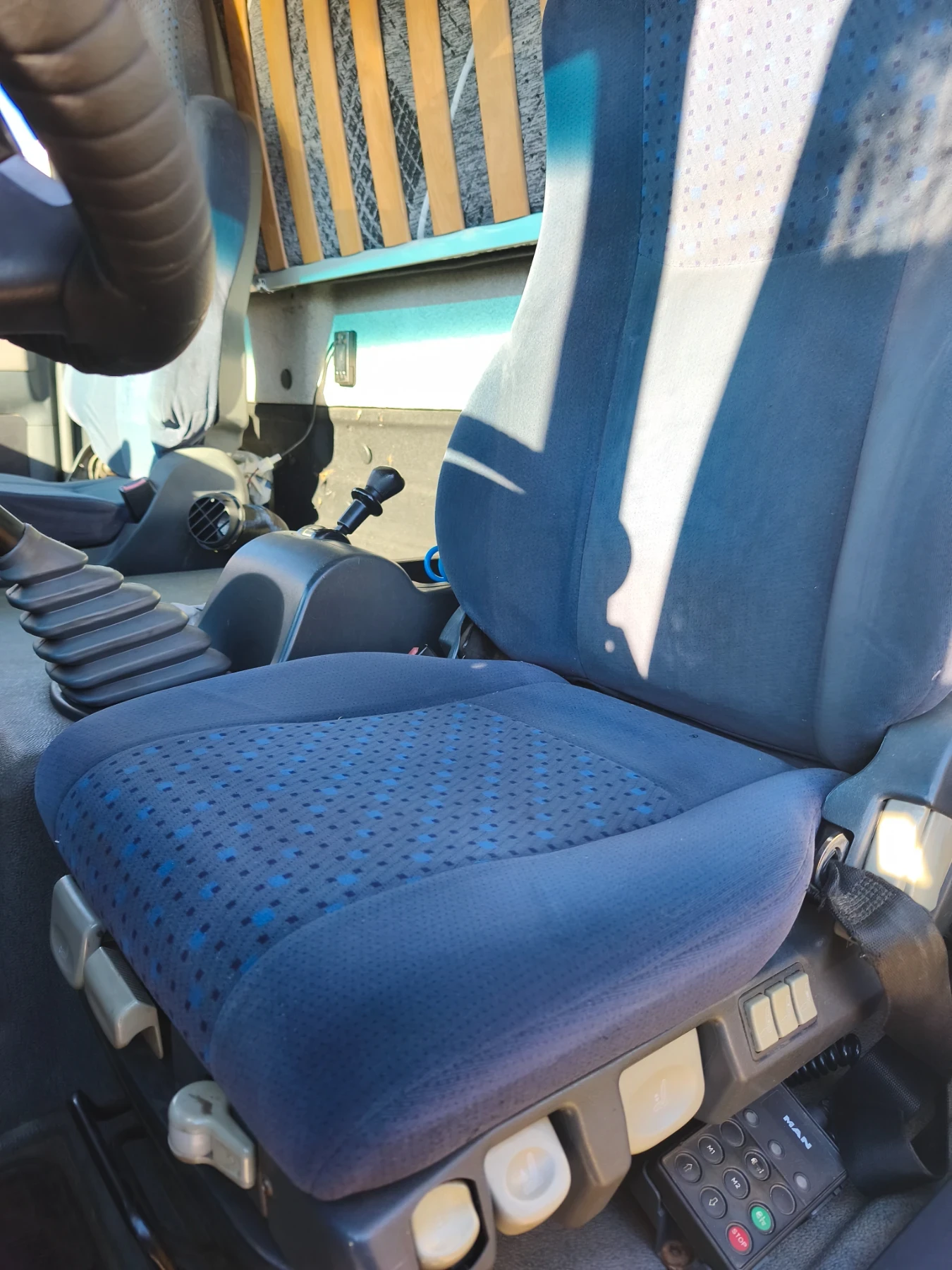 Man Tgl 12210 - изображение 7