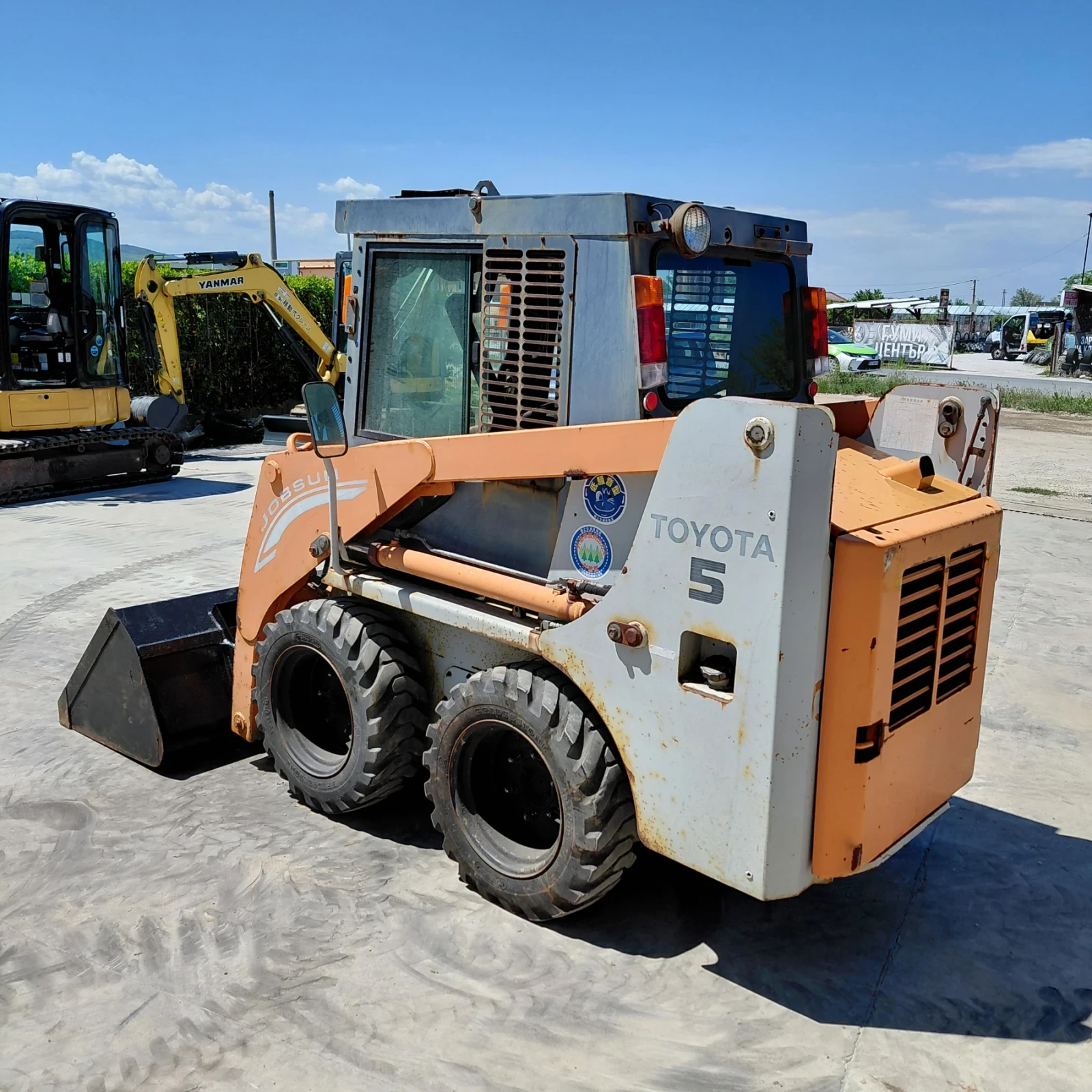 Мини челни товарачи Bobcat Toyota 4SDKL5 * НАЛИЧЕН * ТОП СЪСТОЯНИЕ * , снимка 3 - Индустриална техника - 53093312