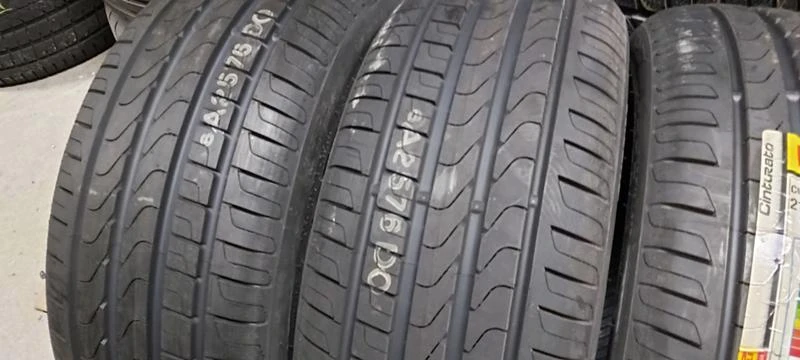 Гуми Летни 215/45R17, снимка 3 - Гуми и джанти - 32557485