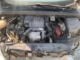 Peugeot 308 Peugeot 308 1.6HDI-АВТОМАТ, снимка 14