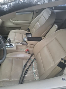 Audi A4 2.0 TDI, снимка 4