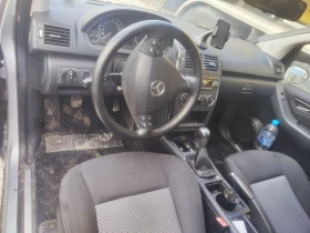 Mercedes-Benz A 180 A180, снимка 2