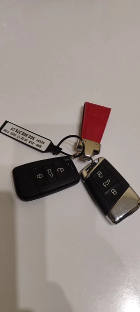 VW Passat 1.6 TDI Bluemotion, снимка 17