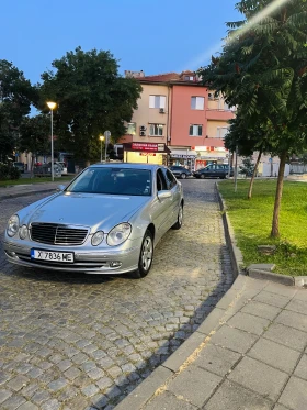 Mercedes-Benz E 220, снимка 3