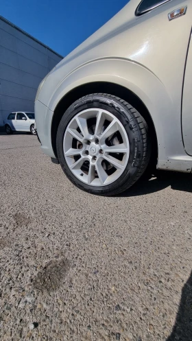 Opel Zafira B, снимка 12