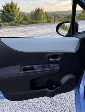 Toyota Yaris 1.5 Hybrid екстри | Auto.bg — изображение 14