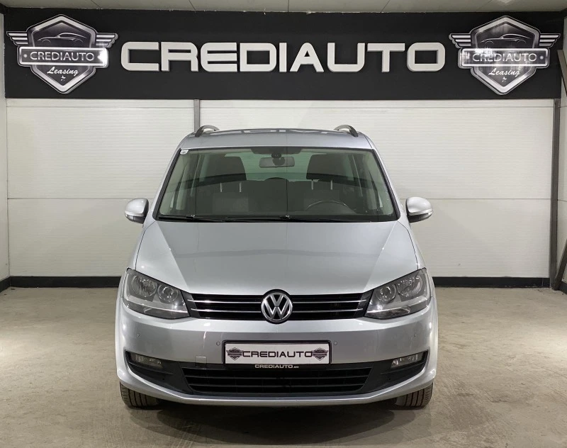 VW Sharan 2.0 TDI *4x4* 7 места, снимка 2 - Автомобили и джипове - 43788527