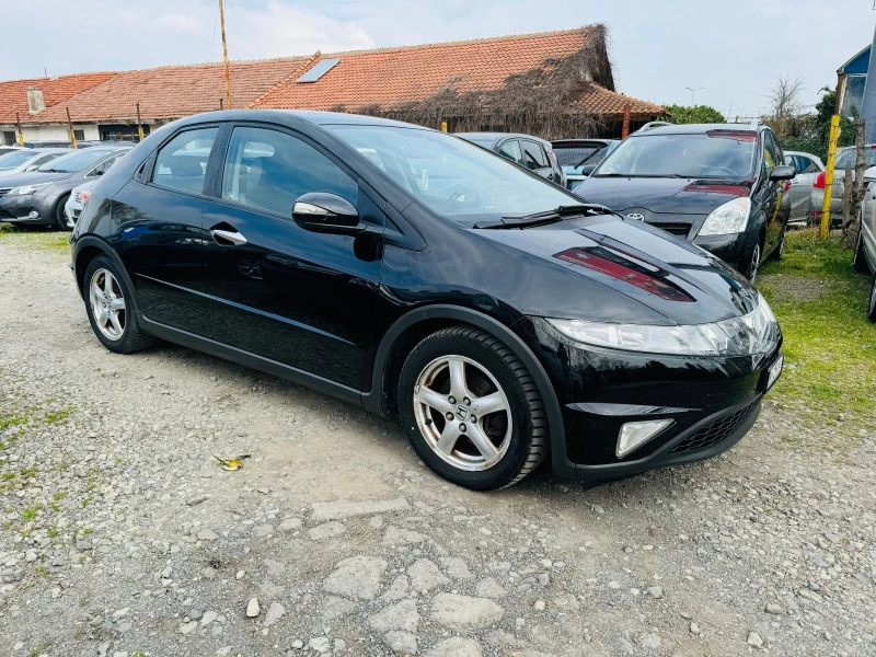 Honda Civic 1.8 VVT-i, снимка 1 - Автомобили и джипове - 47433442