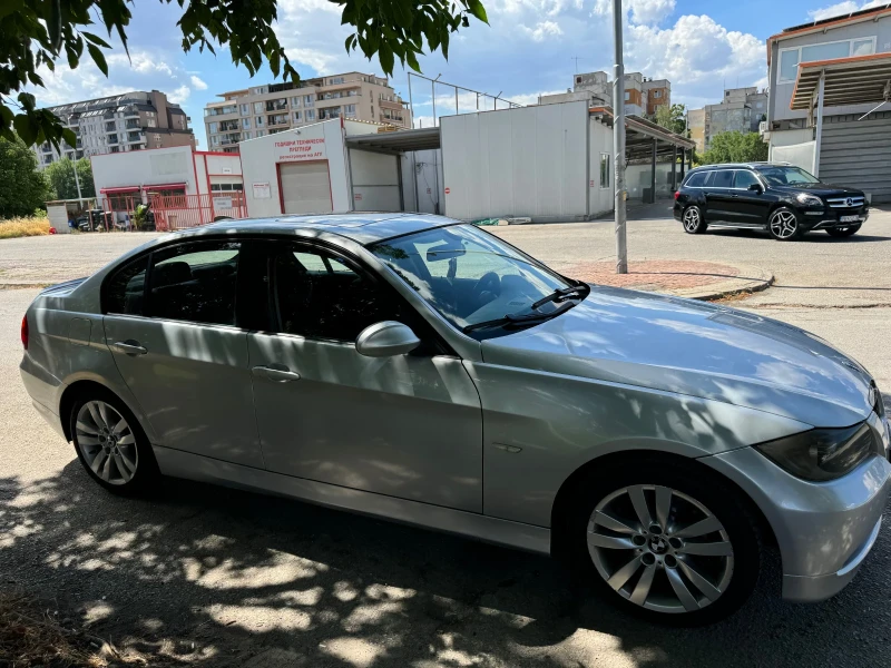 BMW 320, снимка 6 - Автомобили и джипове - 46927577