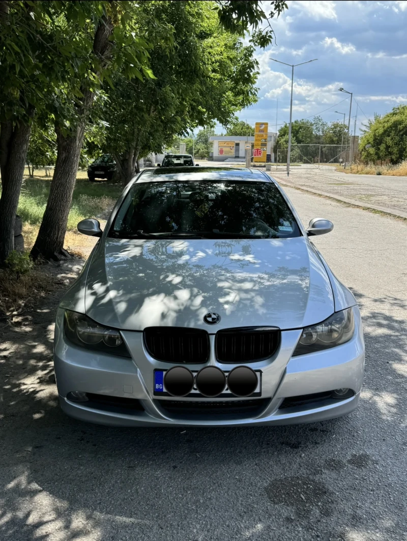 BMW 320, снимка 1 - Автомобили и джипове - 46927577