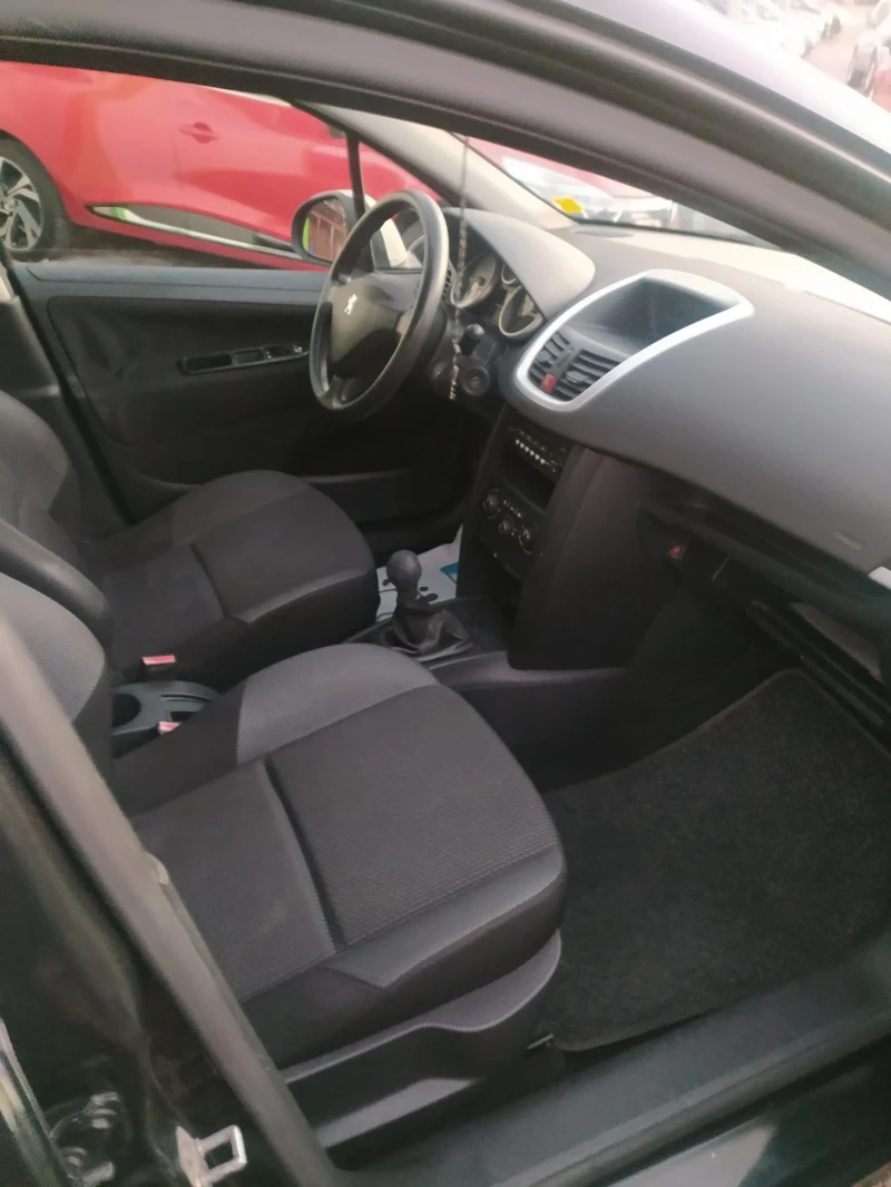 Peugeot 207 1.4 HDI, снимка 7 - Автомобили и джипове - 48154906