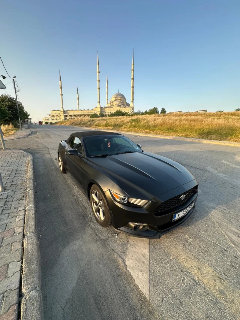 Ford Mustang, снимка 1 - Автомобили и джипове - 49024378