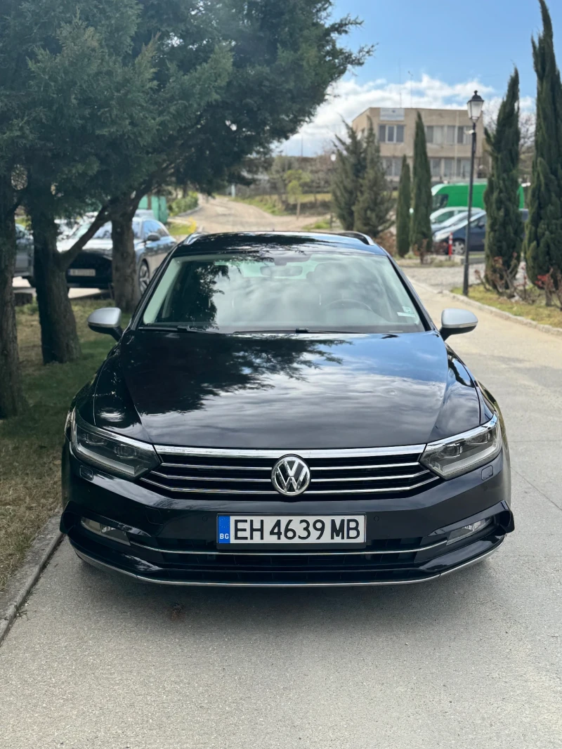 VW Passat 2.0 TDI Highline DSG , снимка 1 - Автомобили и джипове - 49560850