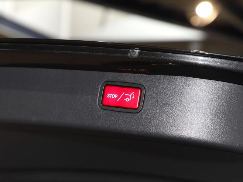 Mercedes-Benz C 200 AMG/163HP/NAVI/NIGHT/AMG/AMBI/KLESS/TSR/423v, снимка 12 - Автомобили и джипове - 50286664