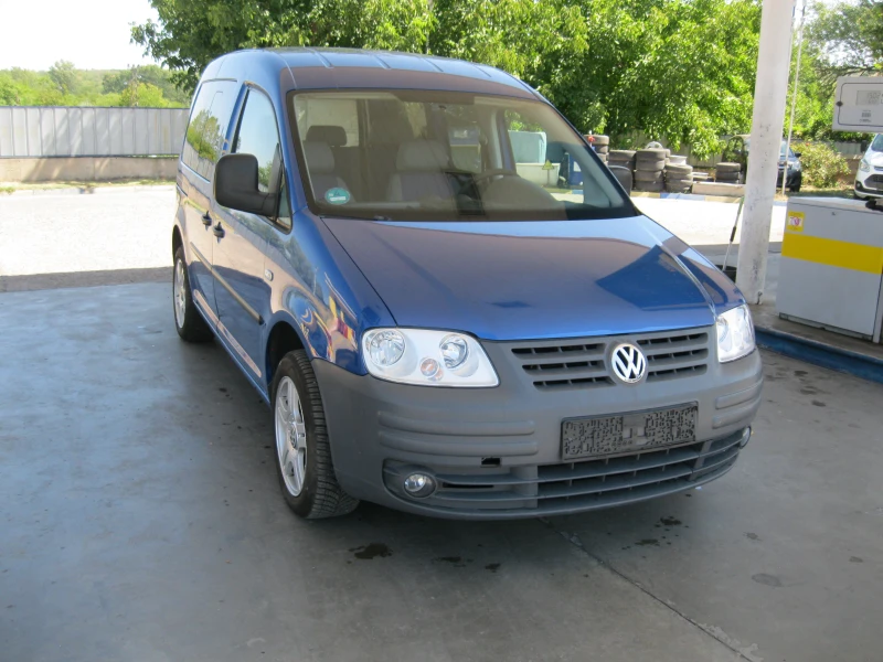 VW Caddy LiFE  FAMILY, снимка 2 - Автомобили и джипове - 51364675