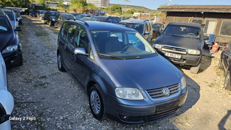 VW Touran 1.6i LPG 102кс., снимка 16 - Автомобили и джипове - 51958859