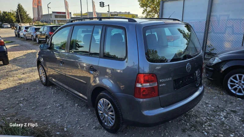 VW Touran 1.6i LPG 102кс., снимка 2 - Автомобили и джипове - 51958859