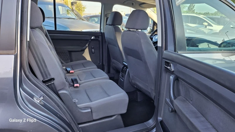 VW Touran 1.6i LPG 102кс., снимка 11 - Автомобили и джипове - 51958859