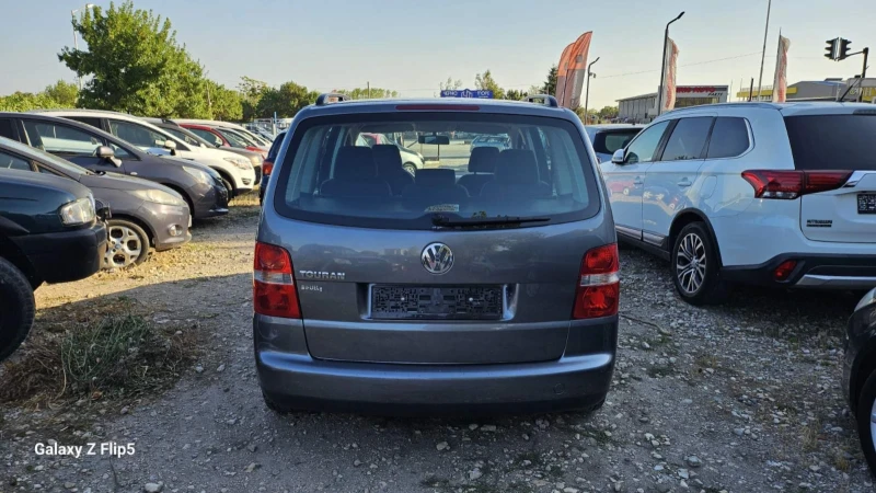 VW Touran 1.6i LPG 102кс., снимка 3 - Автомобили и джипове - 51958859