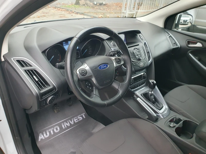 Ford Focus 1.6/95KS, снимка 10 - Автомобили и джипове - 52245324