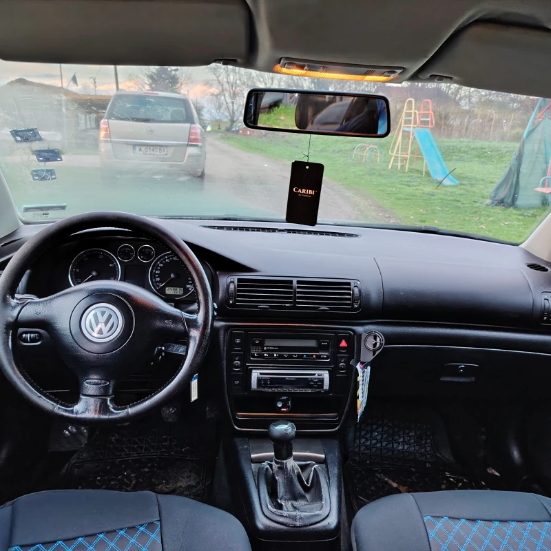 VW Passat, снимка 7 - Автомобили и джипове - 52596611