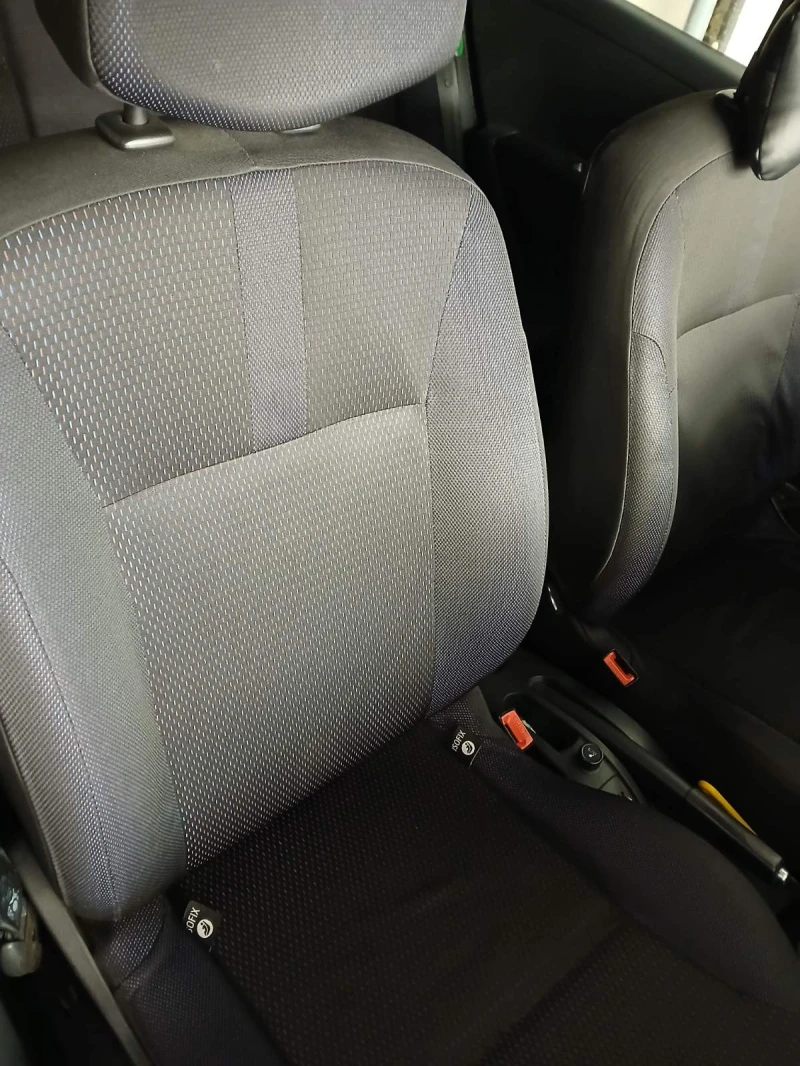 Renault Clio, снимка 2 - Автомобили и джипове - 53143013