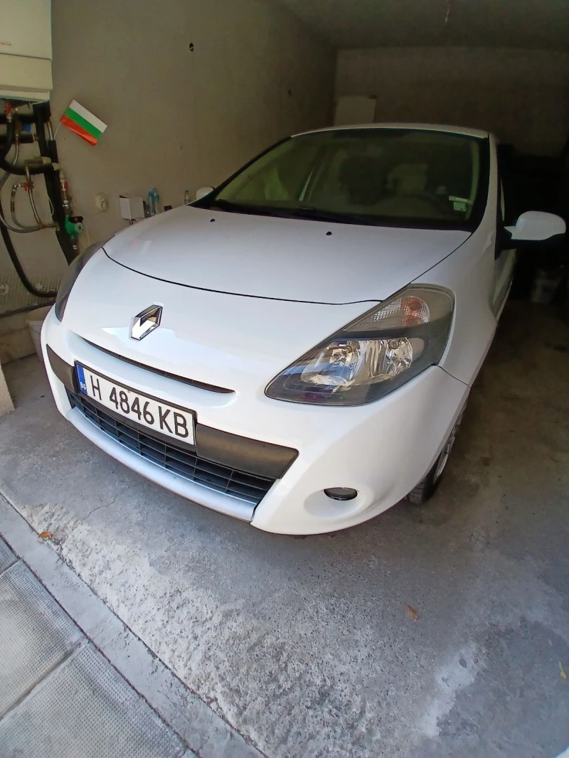 Renault Clio, снимка 6 - Автомобили и джипове - 53143013
