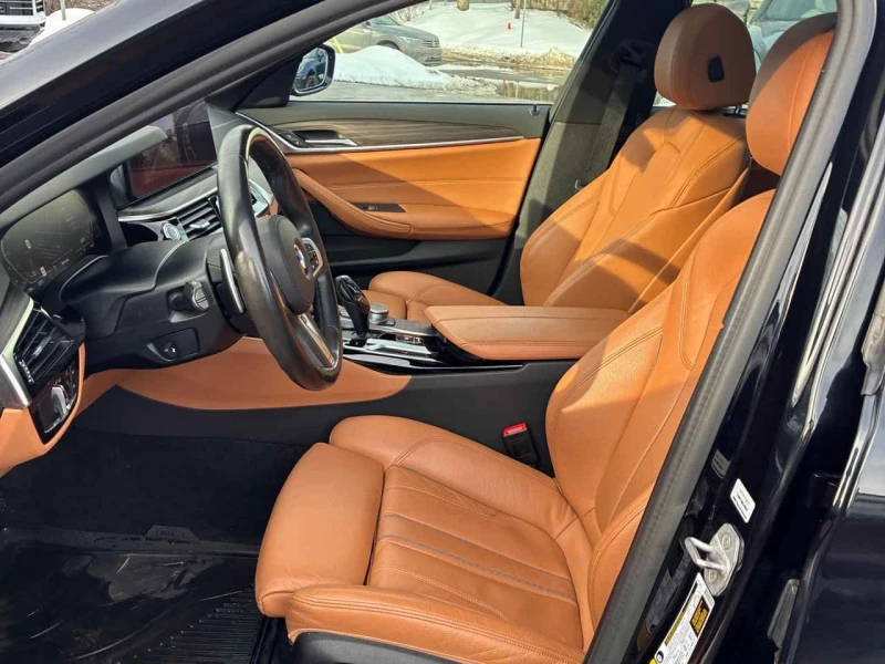 BMW 530 * 530i xDrive * CARFAX * ЦЕНА ДО БГ, снимка 12 - Автомобили и джипове - 53536538