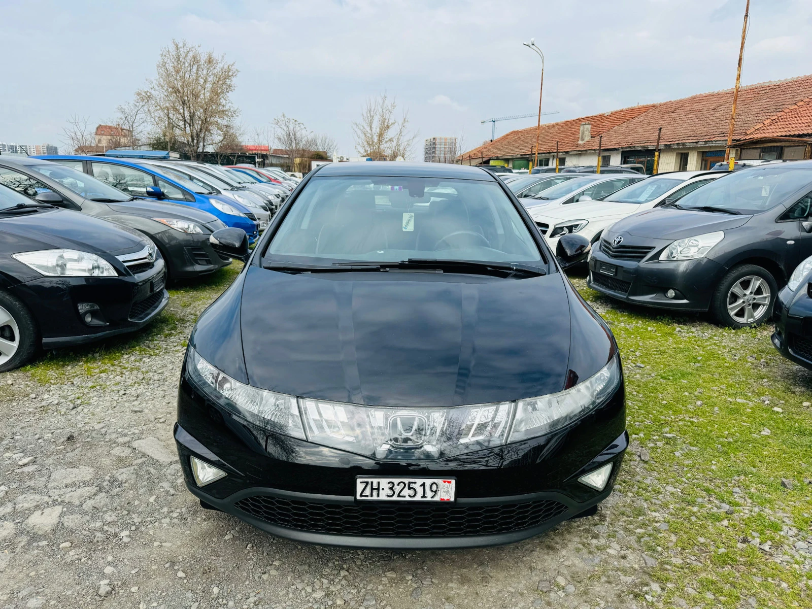 Honda Civic 1.8 VVT-i - изображение 3