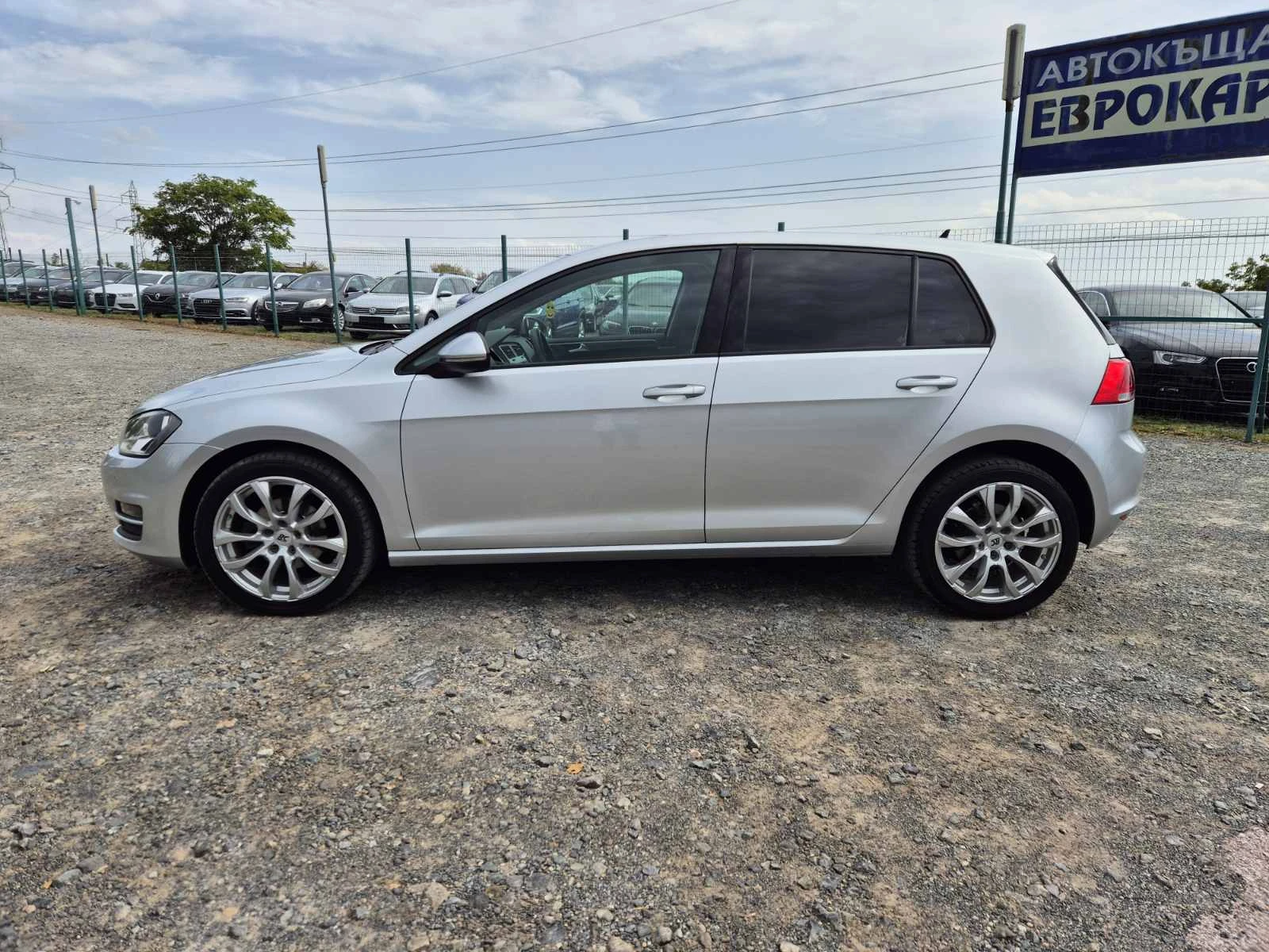 VW Golf 1.6TDI 90кс - изображение 2