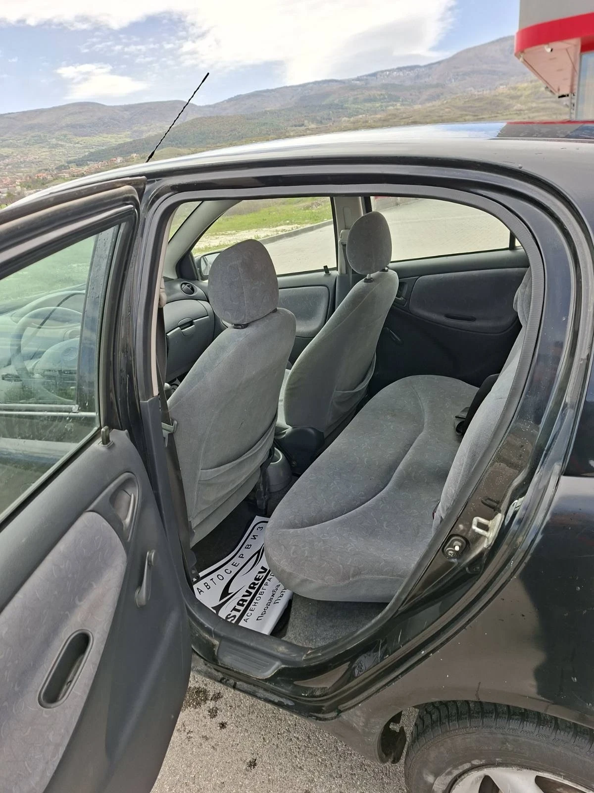Toyota Yaris 1.0 Бензин ЛИЗИНГ / БАРТЕР - изображение 8