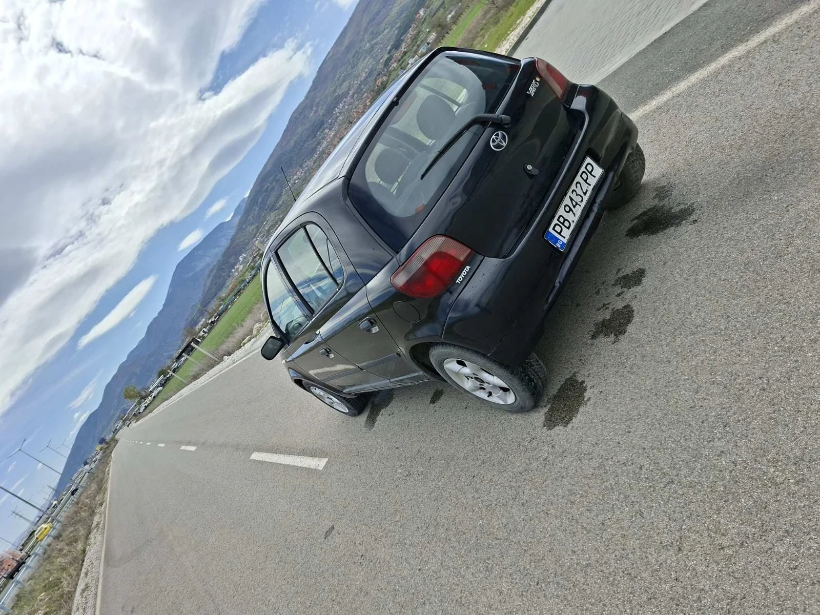 Toyota Yaris 1.0 Бензин ЛИЗИНГ / БАРТЕР - изображение 4