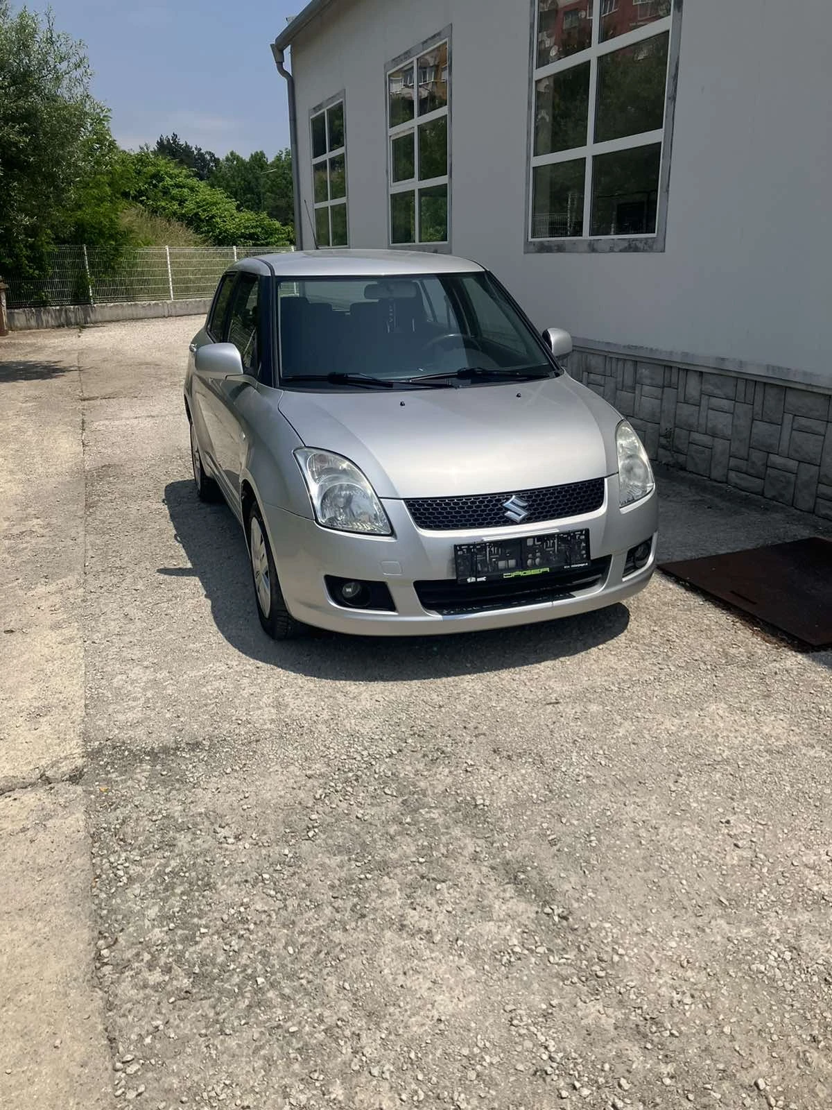 Suzuki Swift 1.3 4Х4 FACELIFT - изображение 2
