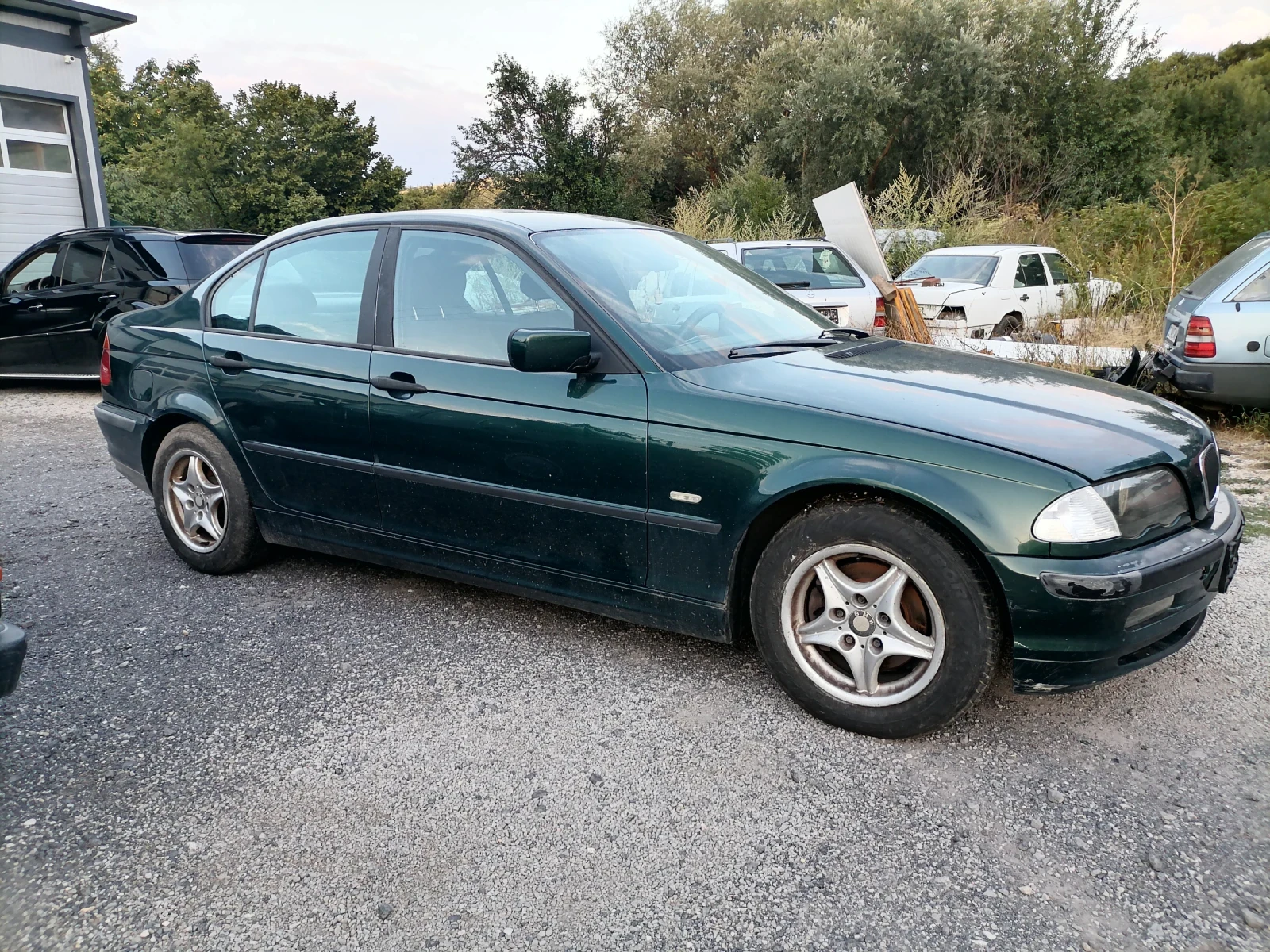 BMW 318  - изображение 4